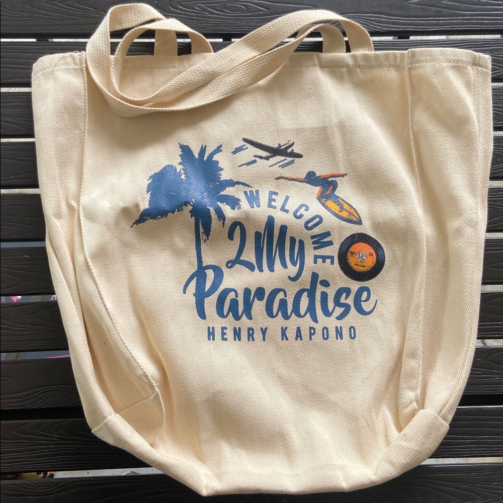 Port Authority Cream Canvas Shoulder Bag with Blue and Cream